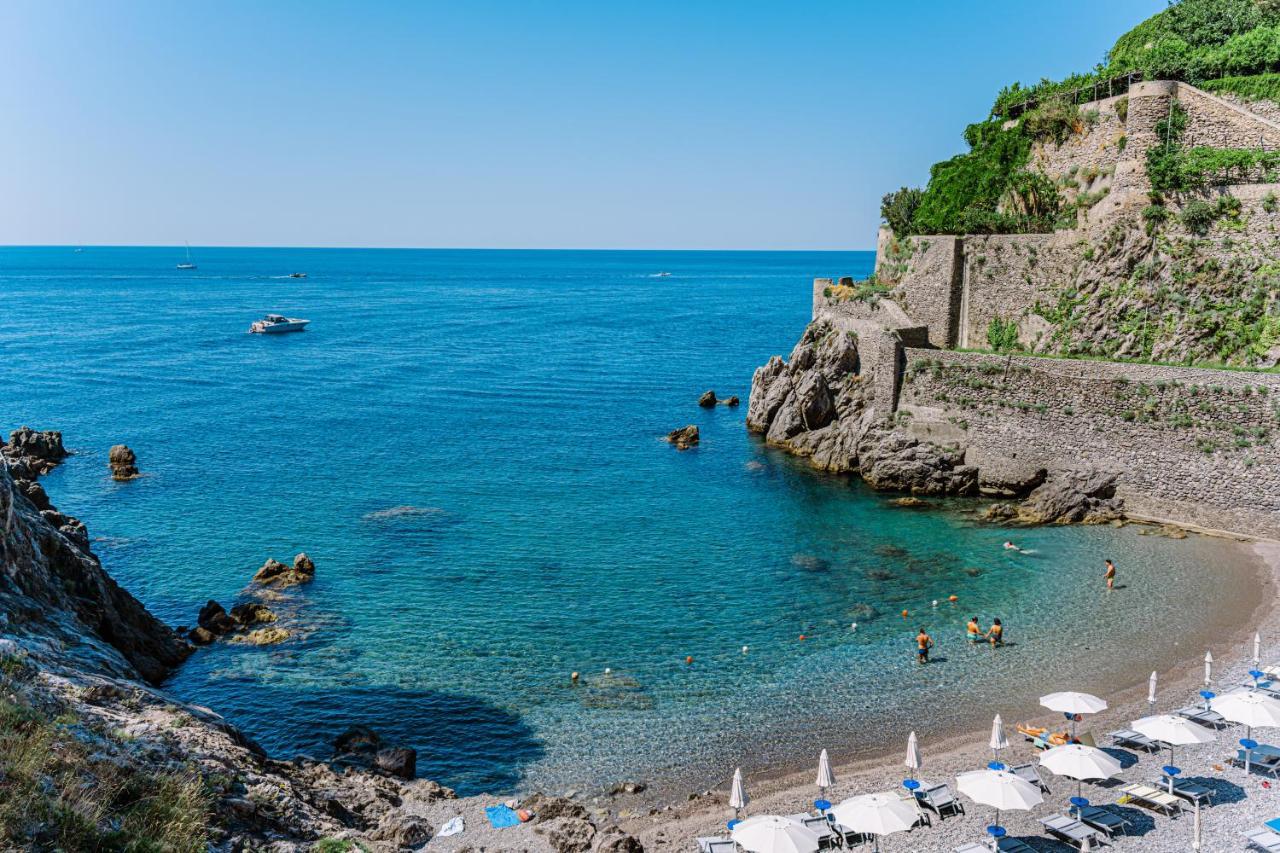 Acquachiara Seaside Luxury Villa In Amalfi Coast Maiori Exterior photo